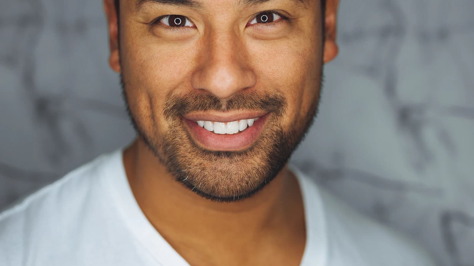 Knowledge management system architecture diagram with connected data sources